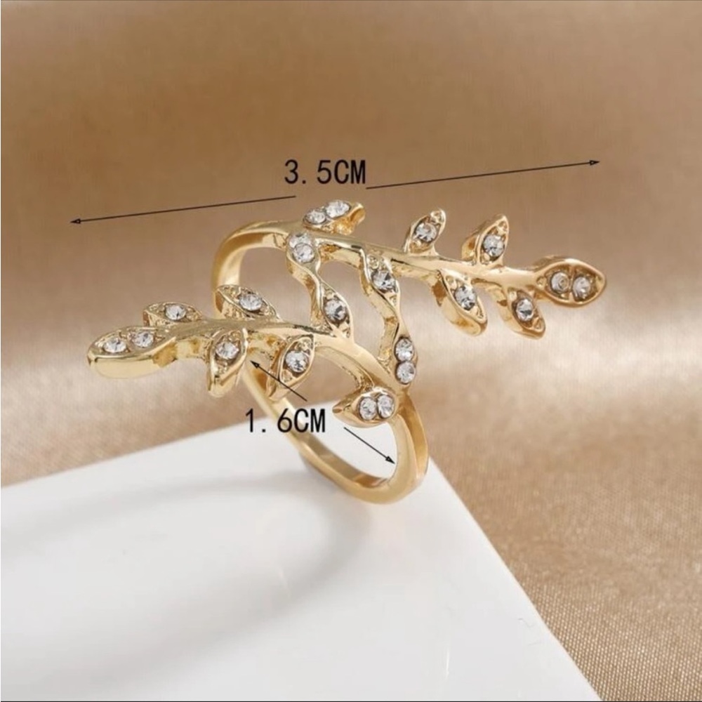 Gold and Rhinestone Leaf Ring, Size 8 - Picture 3 of 3